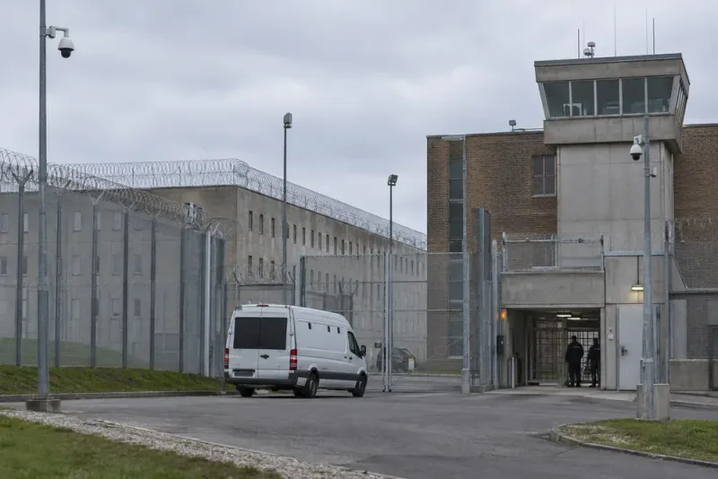 Kriminalvården öppnar för Ausonius i estniskt fängelse