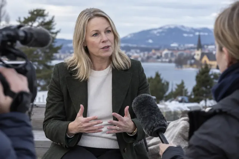 Elisabeth Thand Ringqvist testades på jämtländska kunskaper