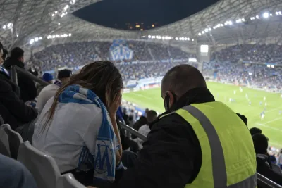 Supportern berättar om övergrepp på Vélodrome