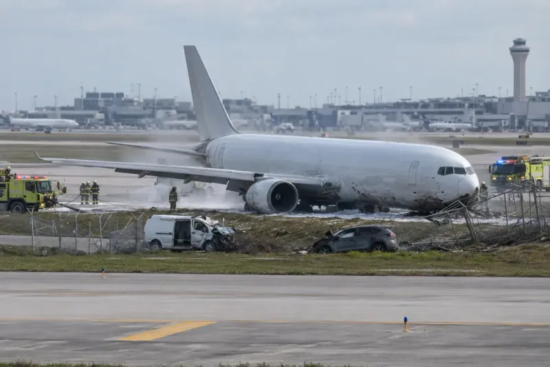Piloterna kan ha tvekat sekunder före Miami-kraschen
