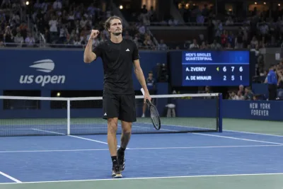 Alexander Zverev klar för semifinal