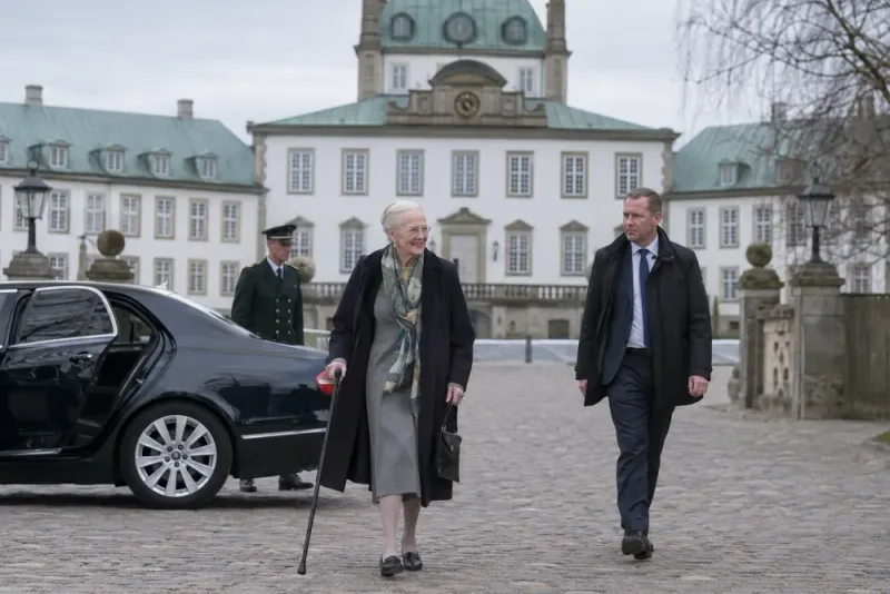Drottning Margrethe utskriven efter sjukhusvård i Köpenhamn