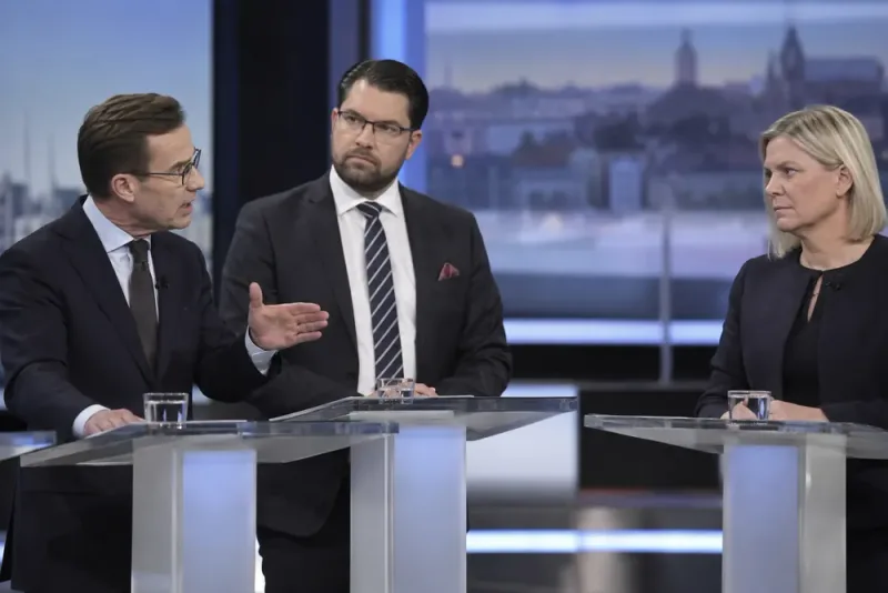 Kristersson och Åkesson pressar Magdalena Andersson om jobben