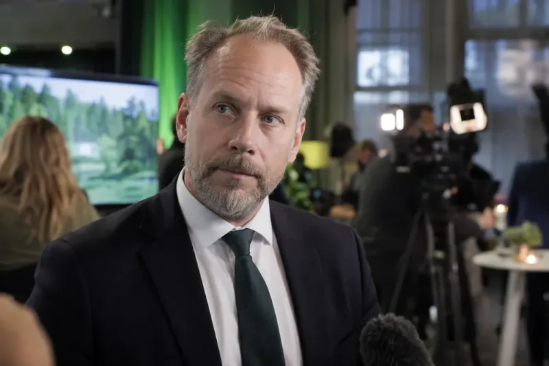 Daniel Helldén hoppas på starkt stöd för Miljöpartiet