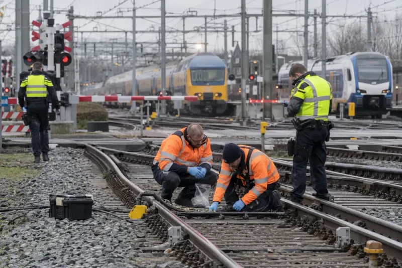 Misstänkt sabotage stoppade tågtrafik i Nederländerna