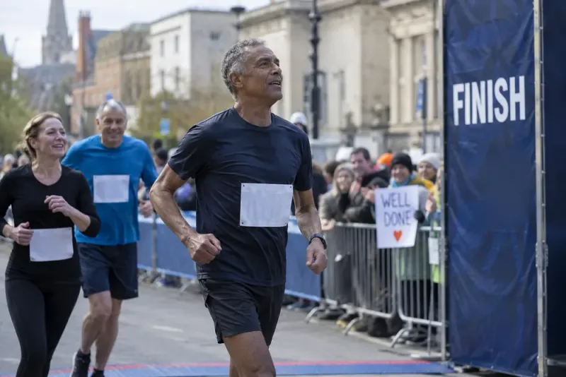 Chris Kamara fullföljde loppet trots sjukdomen