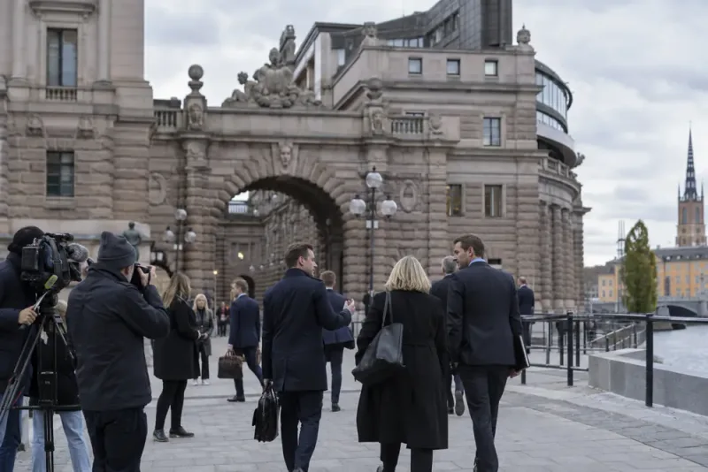 Socialdemokraterna kräver Kristerssons avgång efter valet