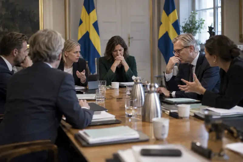 Regeringskraven skapar konflikt mellan rödgröna partier