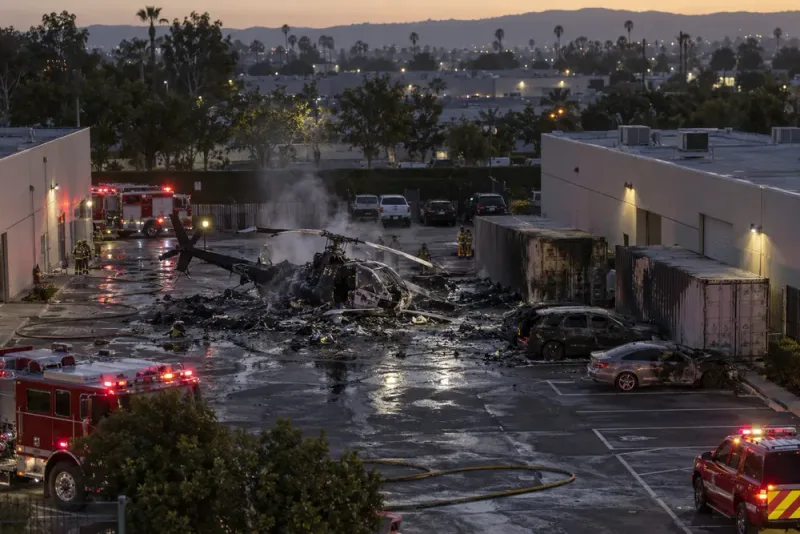 Tre döda när tv-helikopter störtade i Los Angeles