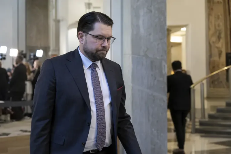 Jimmie Åkesson väntas ta en paus efter valbakslag
