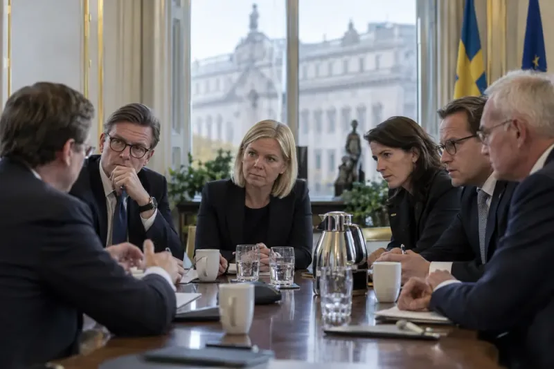 Moderaterna försöker behålla makten efter valet
