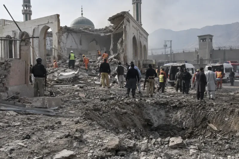 Bombdåd i Kohat dödar minst 16 personer