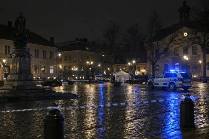 Fem åtalas efter dödligt bråk på Stortorget
