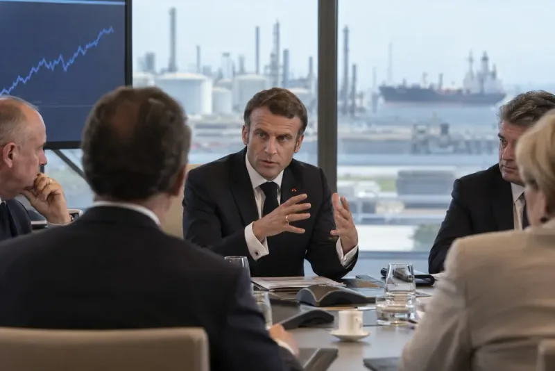 Macron kallar G7 till energimöte efter prisuppgång