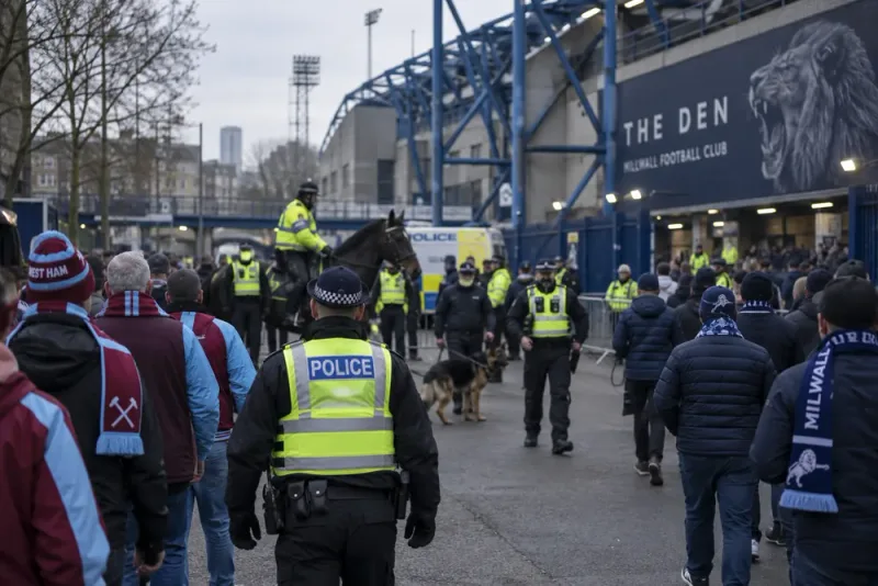 Londonpolisen förstärker inför heta derbyt