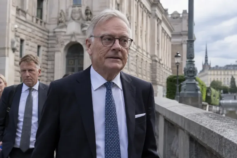 Lars Leijonborg återvänder till riksdagen efter 20 år