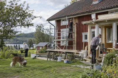 Thea Danielsson renoverar hus för att stanna i Forsa