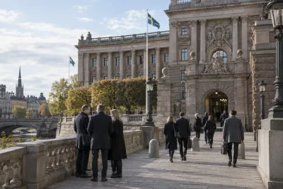 Centerpartiet står fast vid nej till V i regering