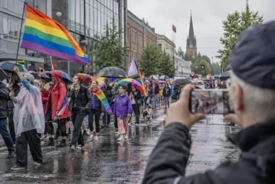 Elmer Eriksson tog bort Pridefilm efter hatstorm