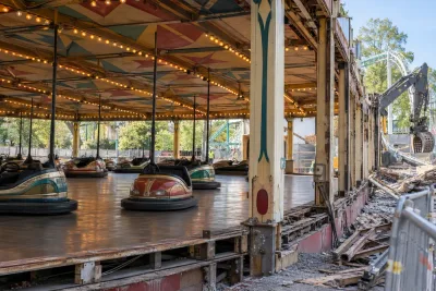 Liseberg tar bort Radiobilarna efter nästan 100 år