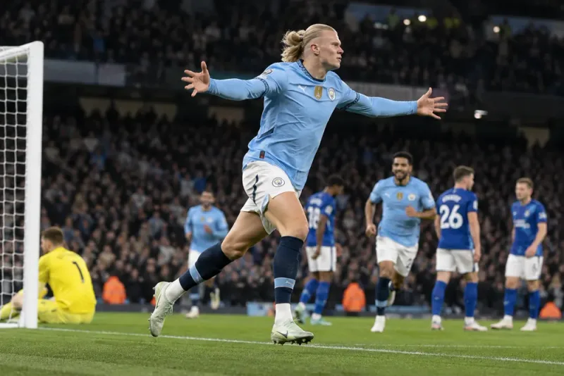 Erling Haaland tvåmålsskytt i Citys dramatiska seger