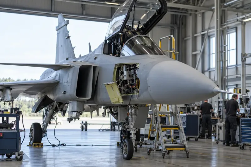 Saab får miljardorder på nytt styrsystem till Gripen