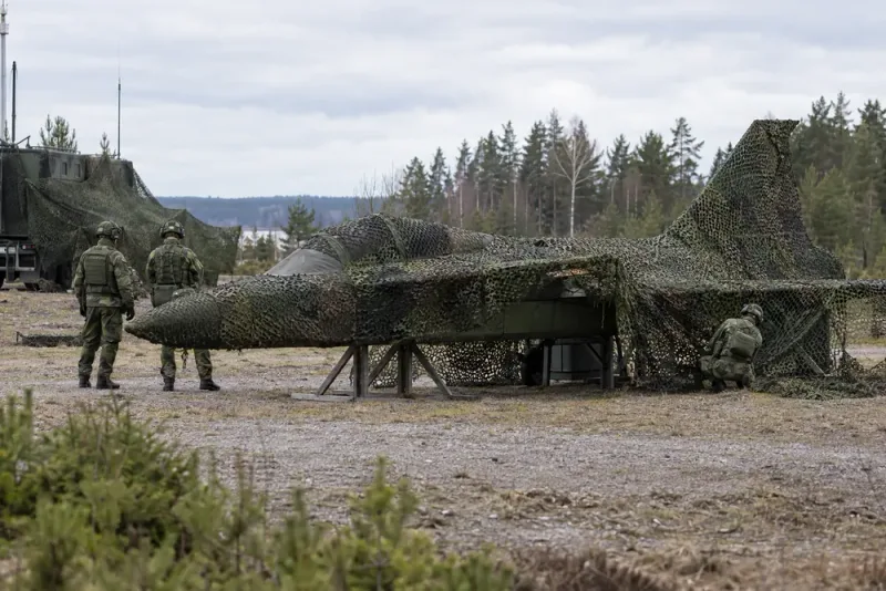 Försvarsmakten testar falska mål för att vilseleda fienden