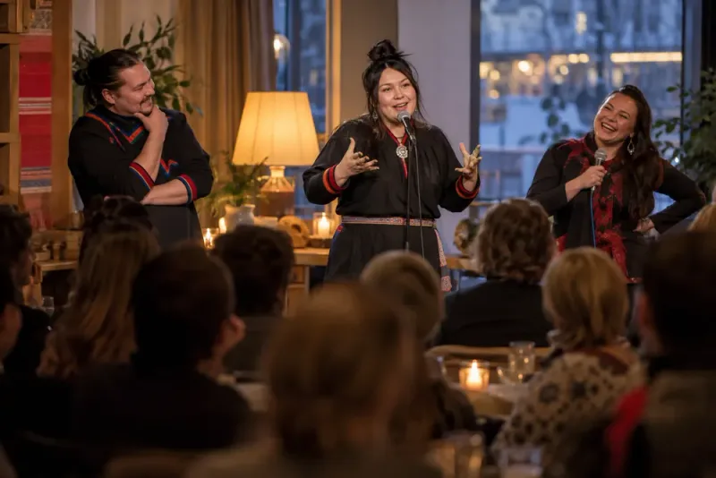 Samiska komiker intar scenen under språkveckan