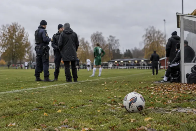 Polisen utreder misstänkt spelfusk inför avgörande fotbollsmatch