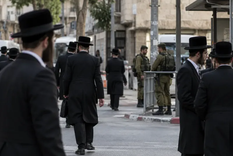 Tusentals ultraortodoxa israeler riskerar gripande för vägrad värnplikt