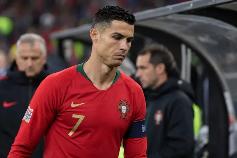 Cristiano Ronaldo straffas efter bråket med Portugal