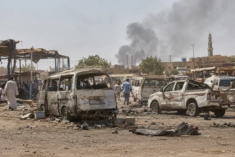 Minst 100 döda efter flera drönarangrepp i Sudan