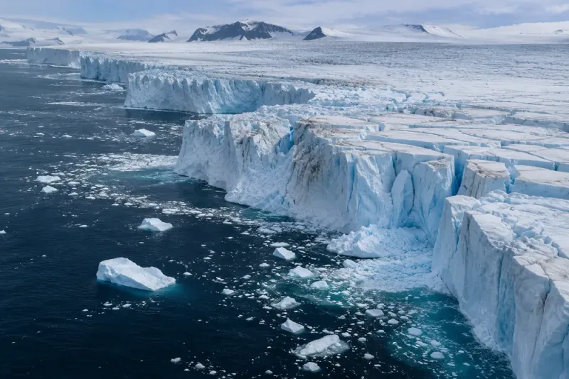 Ny studie visar kraftigt ökad avsmältning under Thwaitesglaciären