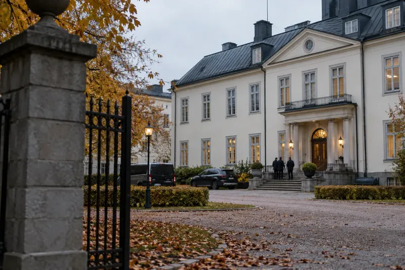 Fem brottsmisstänkta på Sigtunaskolan – Skolinspektionen granskar skolans ansvar