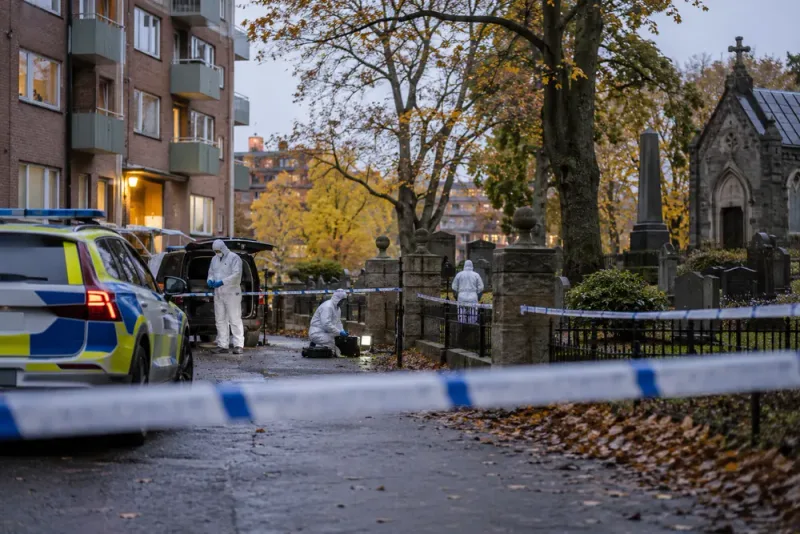 Man häktad för mord – tonårsflicka också misstänkt
