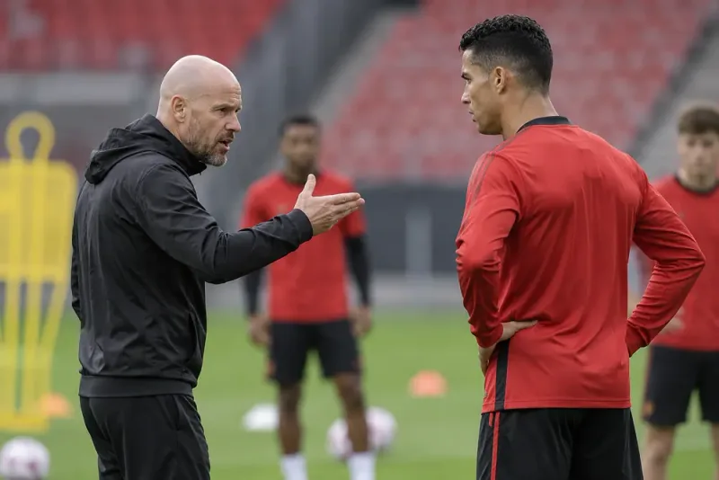 Erik ten Hag riktar skarp kritik mot Cristiano Ronaldo