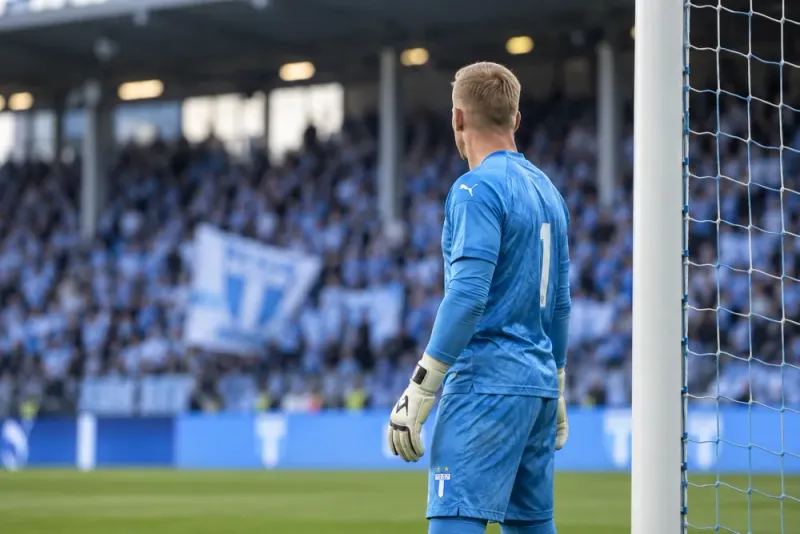 Johan Dahlin överens med Malmö FF om fortsättning