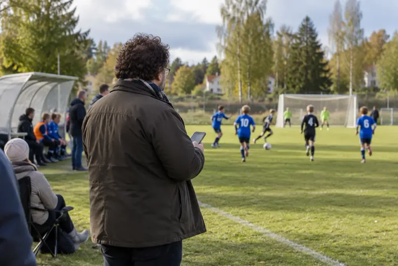 Barnens fotboll fick Edward Blom att ändra sig