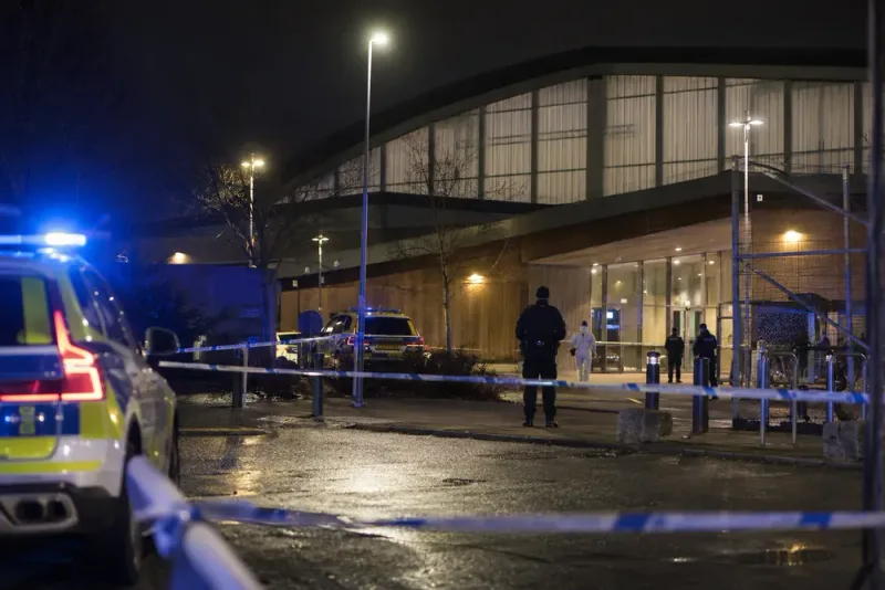 Foxtrot misstänks ha beordrat tonåringar att skjuta slumpmässigt