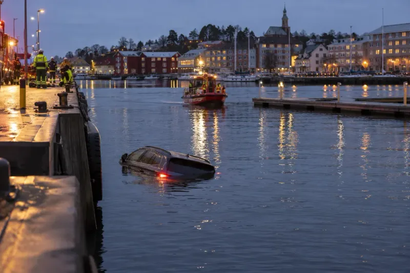Kvinna döms efter bilfärd ner i havet