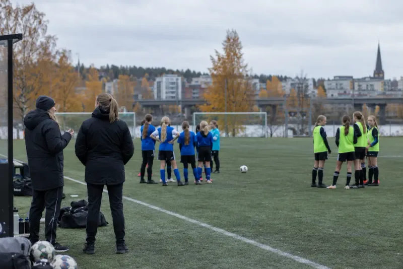 Umeåklubbar överväger bojkott av unga akademispelare