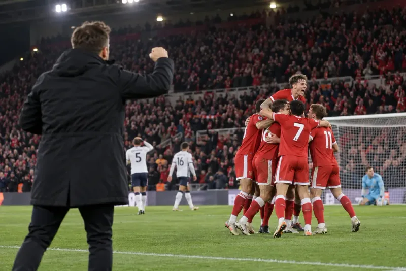 Kim Hellbergs Middlesbrough tar över toppen efter storseger