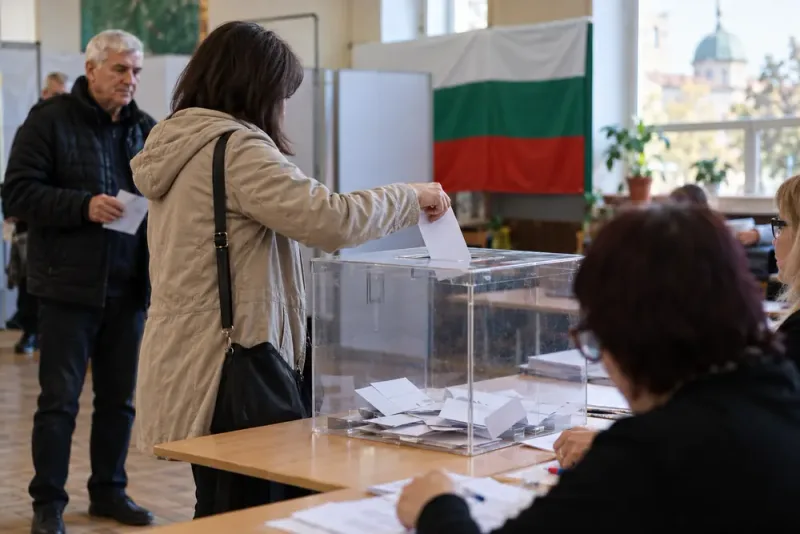 Bulgarien röstar om presidentposten – Ukraina och säkerheten avgörande frågor