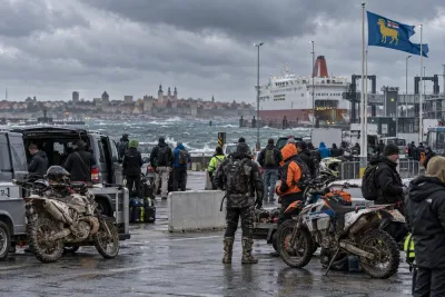 Stormen slår mot tusentals efter Gotland Grand National