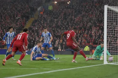 Alexander Isak målskytt igen när Liverpool tog ledningen