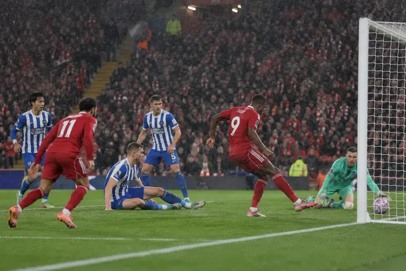 Alexander Isak målskytt igen när Liverpool tog ledningen