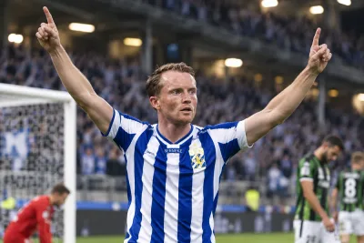 Sam Larsson förklarar omdiskuterad gest efter derbyt