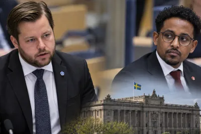 Tobias Andersson kräver att V-politikern förlorar sitt medborgarskap