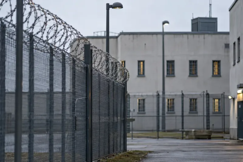 JO kritiserar Kriminalvården efter misstänkt sexuellt övergrepp i cell