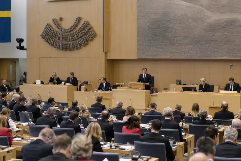 Regeringskrisen kan utlösa extraval för över 630 miljoner